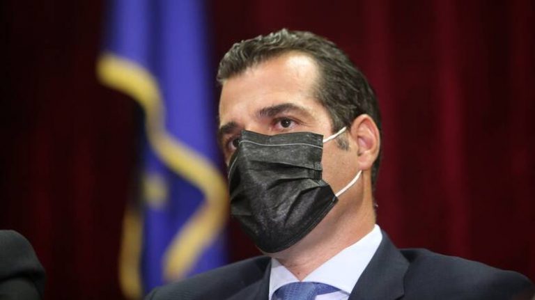 Θανάσης Πλεύρης: Ἀρνήθηκε νά δώσει τά στοιχεῖα μέ τίς παρενέργειες τῶν ἐμβολίων στό ΣτΕ, αὐτός ἦταν ὁ λόγος πού δέν ἔπαιρνε τούς ἀνεμβολίαστους ὑγειονομικούς πίσω