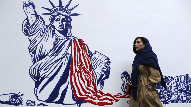 Αναστάτωση στο Ιράν: Εξερράγη αγωγός πετρελαίου