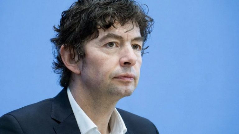 Κορωνοϊός – Γερμανία: «Ιδανικό το έδαφος να μεταπηδήσει ένας ιός από τα ζώα στον άνθρωπο»