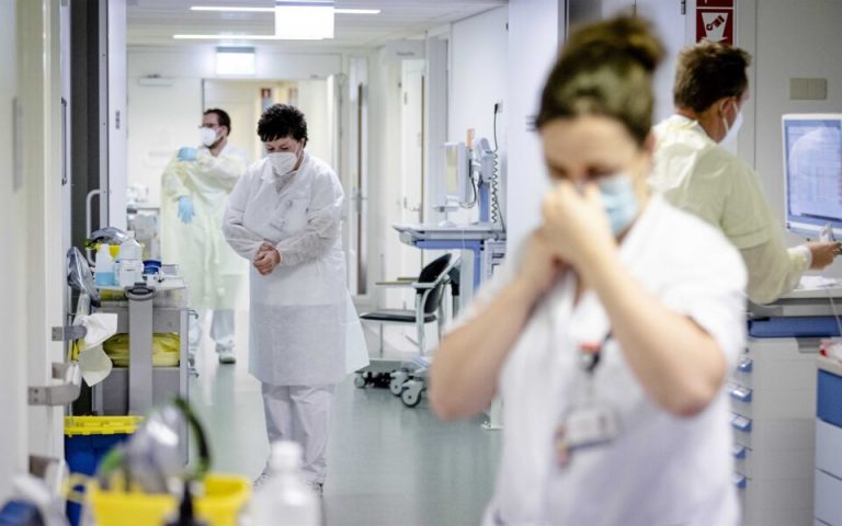 Κορωνοϊός: Σε καθολικό lockdown οδηγείται η Ολλανδία