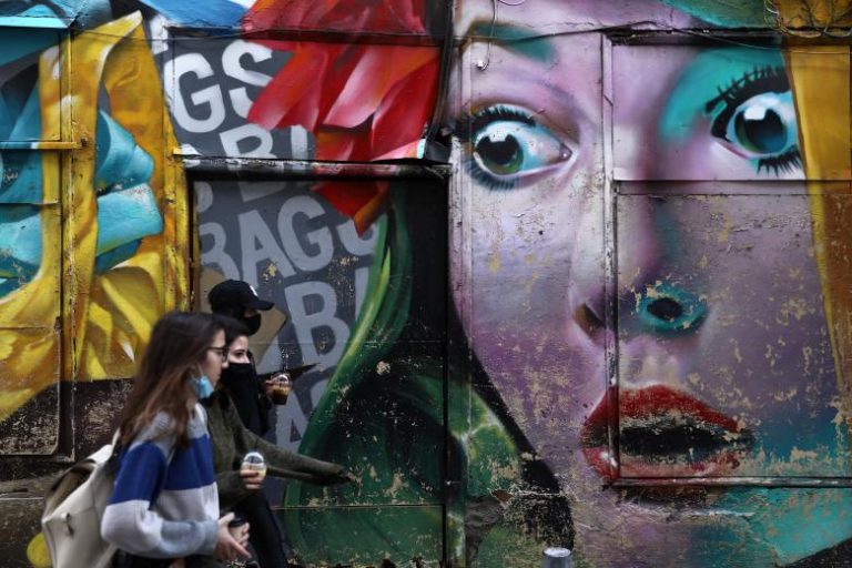 Κινούνται ΑΝΑΜΕΣΑ ΜΑΣ!!! Όποιος γλυτώνει από την κυβέρνηση ΠΕΦΤΕΙ ΣΤΑ ΧΕΡΙΑ τους!