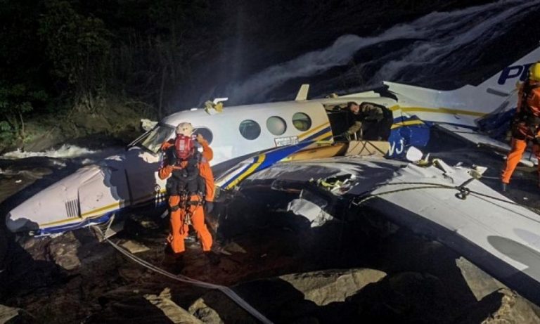 Θρήνος στη Βραζιλία: Νεκρή σε αεροπορικό δυστύχημα η τραγουδίστρια Μαρίλια Μεντόσα