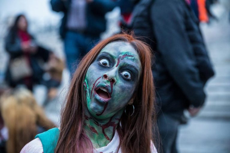 Ηρθε ενας Ιος και πεθαιναν οι ανθρωποι …