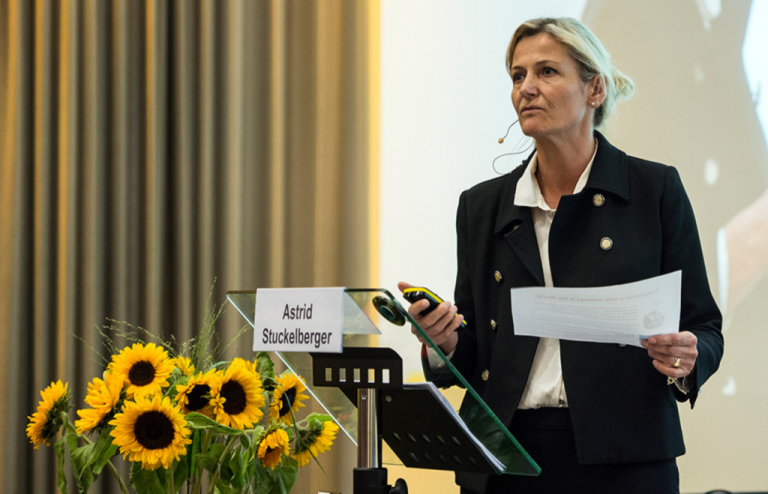 Astrid Stuckelberge> Πρώην συνεργάτης του ΠΟΥ καταγγέλλει σημεία και τέρατα για τον ρόλο του Οργανισμού στην Πανδημία