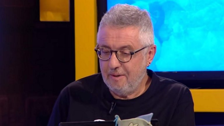 Παραδόθηκε ο Στάθης Παναγιωτόπουλος