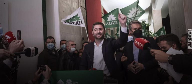 «Υποχρεωτικός εμβολιασμός για όλους – Δεν μπορούν να γυρνούν και να μολύνουν»: Δείτε τις προτάσεις του Ν.Ανδρουλάκη