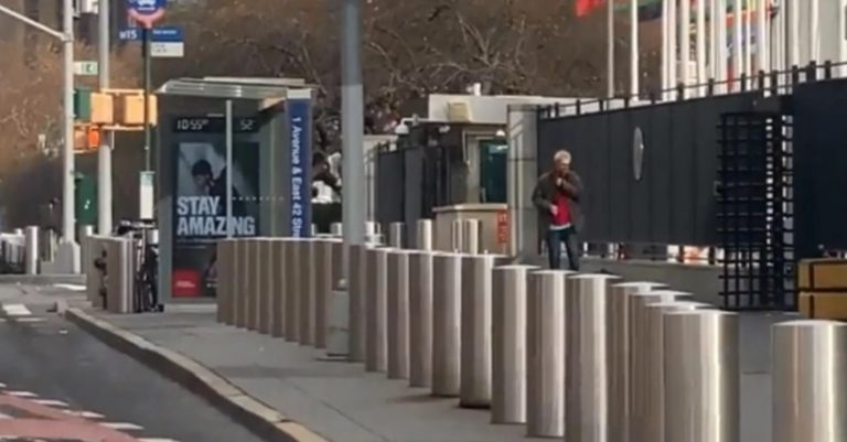 Νέα Υόρκη: Ένοπλος έξω από τα γραφεία του ΟΗΕ
