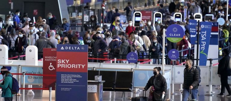 Πλήρως εμβολιασμένο το πρώτο κρούσμα της «Όμικρον» στις ΗΠΑ