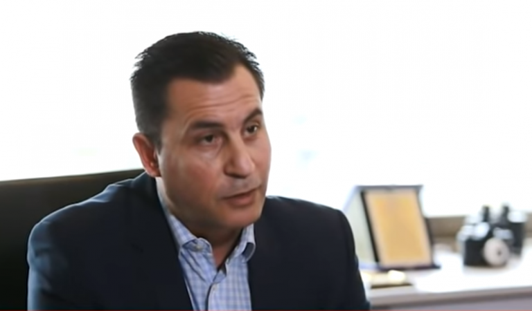 Πάρις Κουρτζίδης για Γιώργο Τράγκα: “Κόλλησε κορονοϊό από τριπλά εμβολιασμένο”