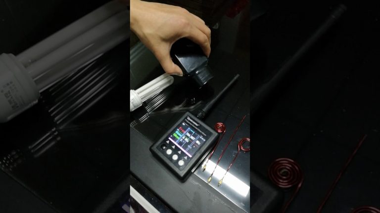 ΤΟ ΑΡΘΡΟΝ ΠΟΥ ΠΡΕΠΕΙ ΝΑ ΦΥΛΑΞΕΙΣ: ΠΩΣ ΜΠΟΡΟΥΝ ΝΑ ΣΕ ΚΑΤΑΣΤΡΕΨΟΥΝ ΚΑΙ ΔΟΛΟΦΟΝΗΣΟΥΝ ΜΕ ΤΟ EMP JAMMER… AKOMH ENA ΦΩΤΕΙΝΟ ΣΗΜΑ ΨΥΧΟΣΩΤΗΡΙΑΣ…