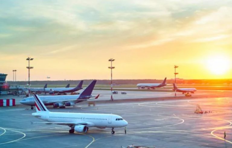 Γιατί το δίκτυο 5G προκαλεί προβλήματα στις αεροπορικές εταιρείες των ΗΠΑ;