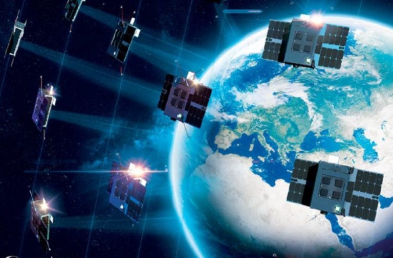 Εγώ ό καθύποπτος μέ τήν εφαρμογή καί όνομα blutooth από τήν ημέρα που κυκλοφόρησε!…