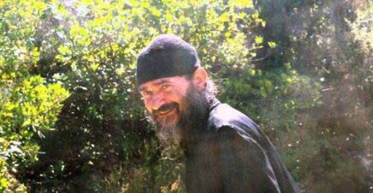 Μόνο τα δέντρα που έχουν καρπό πολύ πετροβολούν!