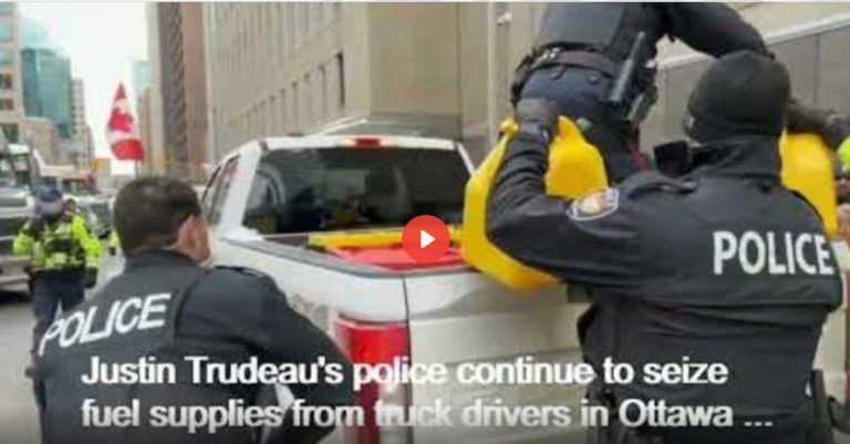 ΔΕΝ ΘΑ ΠΙΣΤΈΨΕΤΕ ΠΏΣ ΑΝΤΈΔΡΑΣΑΝ ΟΙ ΚΑΝΑΔΟΊ ΣΤΗΝ ΚΑΤΆΣΧΕΣΗ ΠΕΤΡΕΛΑΙΟΥ ΑΠΌ ΤΗΝ ΑΣΤΥΝΟΜΊΑ!!!