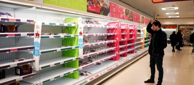 Κίνα: Αδειάζουν τα ράφια των σούπερ μάρκετ – Φόβος για νέα έξαρση κορωνοϊού