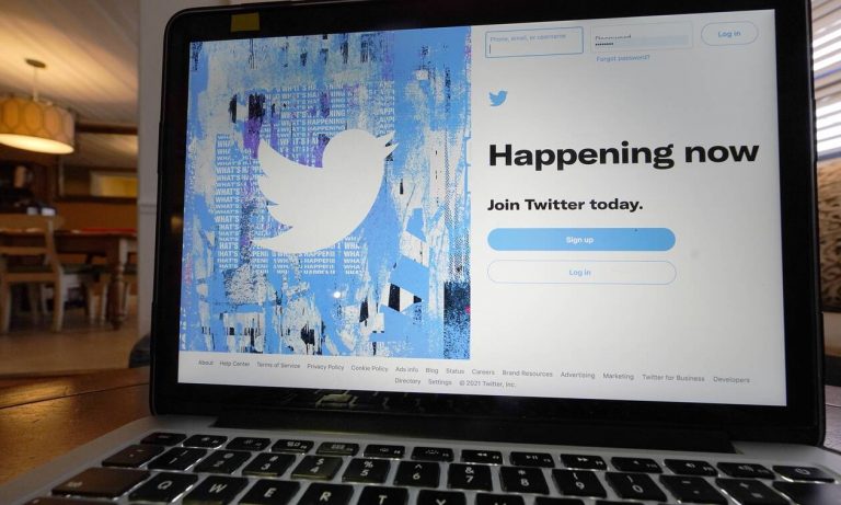 «Έπεσε» το Twitter – Προβλήματα σε πολλές χώρες