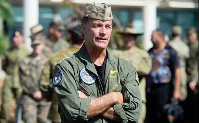 Nαύαρχος John Aquilino, επικεφαλής Ινδο-Ειρηνικού των ΗΠΑ> Η εισβολή της Κίνας στην Ταϊβάν μπορεί να συμβεί ανά πάσα στιγμή