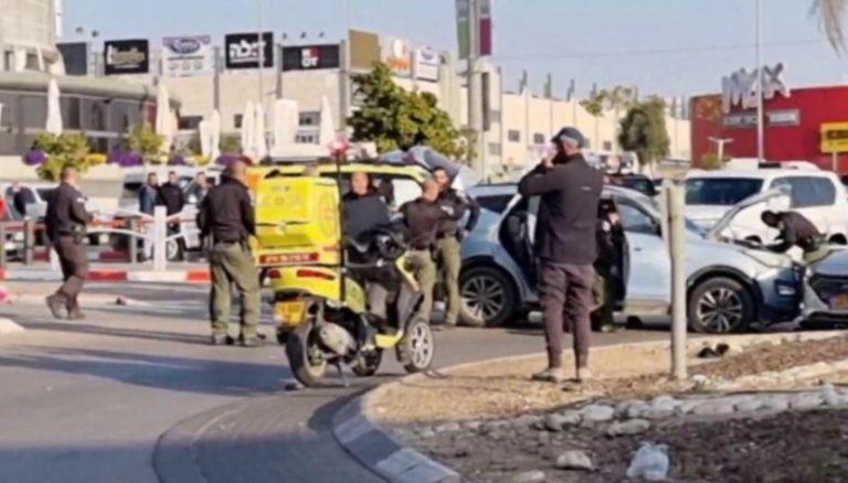 Ισραήλ: Τουλάχιστον τέσσρις νεκροί από επίθεση με μαχαίρι στην πόλη Μπερσεβά