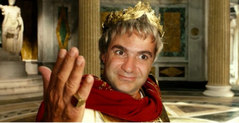 ΖΗΤΩ Ο ΒΑΣΙΛΙΑΣ ΚΑΡΝΑΒΑΛΟΣ.