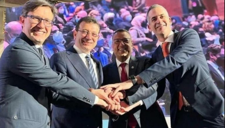 Αδιανόητη ενέργεια του Μπακογιάννη! Νομιμοποίησε το ψευδοκράτος από την πίσω πόρτα