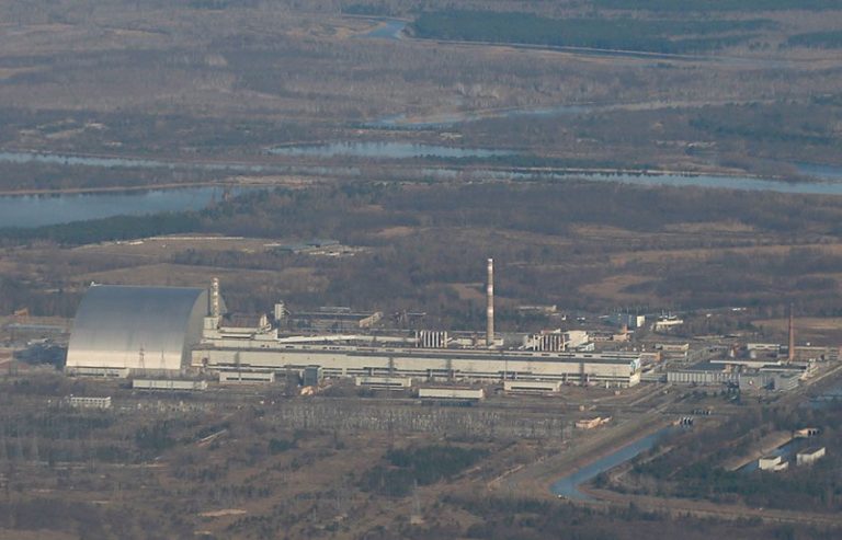 Συναγερμός στην Ουκρανία: Η ρωσική εισβολή πλησιάζει στο μεγαλύτερο πυρηνικό εργοστάσιο της Ευρώπης