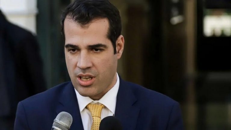 Πλεύρης: Πιστεύω ότι ο χρόνος είναι ο καλύτερος γιατρός και το γέλιο το καλύτερο φάρμακο