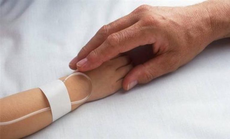 Ρουμανία: 5χρονο κορίτσι που διαγνώστηκε με οξεία ηπατίτιδα δεν ανταποκρίνεται στη θεραπεία