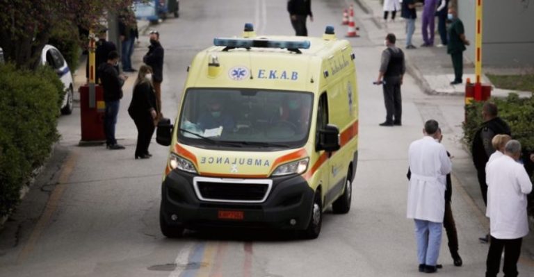 Εργαζόμενος του ΕΚΑΒ κρεμάστηκε εν ώρα εργασίας!