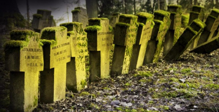 Τέτοια Γεγονότα Συμβαίνουν Μόνο μια Φορά Κάθε Αιώνα.