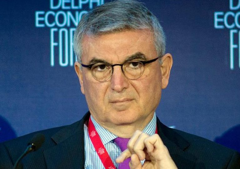 Υφυπουργός Εργασίας σε Έλληνες: «Είστε φτωχότεροι – Ζητείστε από παρόχους ενέργειας να δείξουν κατανόηση»