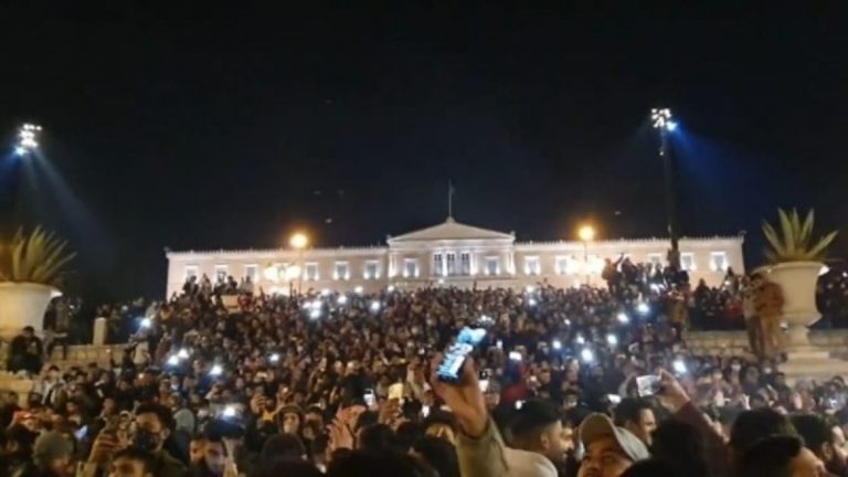 Ο ΘΕΟΔΩΡΙΚΑΚΟΣ ΚΑΡΦΩΝΕΙ ΜΠΑΚΟΓΙΑΝΝΗ ΓΙΑ ΤΗΝ ΑΝΟΜΙΑ ΣΤΟ ΚΕΝΤΡΟ ΤΗΣ ΛΑΘΡΟ-ΑΘΗΝΑΣ – ΤΙ ΕΠΙΤΕΛΟΥΣ ΘΕΛΕΙΣ, ΚΥΡΙΕ ΔΗΜΑΡΧΕ; ΝΑ ΓΙΝΟΥΜΕ ΙΣΛΑΜΠΑΜΠΑΝΤ; ΔΕΝ ΒΛΕΠΕΙΣ ΤΑ ΧΑΛΙΑ ΣΟΥ; ΠΡΩΤΟΦΑΝΗΣ ΑΝΤΙΠΑΡΑΘΕΣΗ – ΞΕΦΥΓΕ Η ΚΑΤΑΣΤΑΣΗ