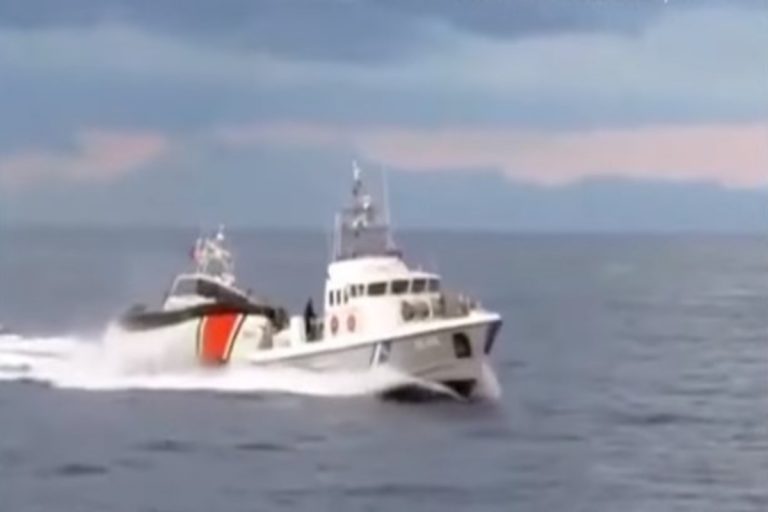 ΟΙ ΤΟΥΡΚΑΛΑΔΕΣ ΕΤΟΙΜΑΖΟΥΝ ΘΕΡΜΟ ΕΠΕΙΣΟΔΙΟ ΜΕΣΑ ΣΤΟ ΚΑΛΟΚΑΙΡΙ – ΑΠΟΚΑΛΥΨΕΙΣ ΑΠΟ ΤΟ ΛΙΜΕΝΙΚΟ ΠΟΥ ΑΠΟΚΡΥΠΤΕΙ Η ΑΜΕΡΙΚΑΝΟΔΟΥΛΗ ΚΥΒΕΡΝΗΣΗ: «ΠΡΟΣΠΑΘΕΙΑ ΕΜΒΟΛΙΣΜΟΥ ΣΚΑΦΟΥΣ ΜΑΣ». ΠΑΛΙ ΜΕ ΔΙΑΒΗΜΑ ΘΑ ΑΠΑΝΤΗΣΕΙ Η ΕΛΛΑΔΑ;