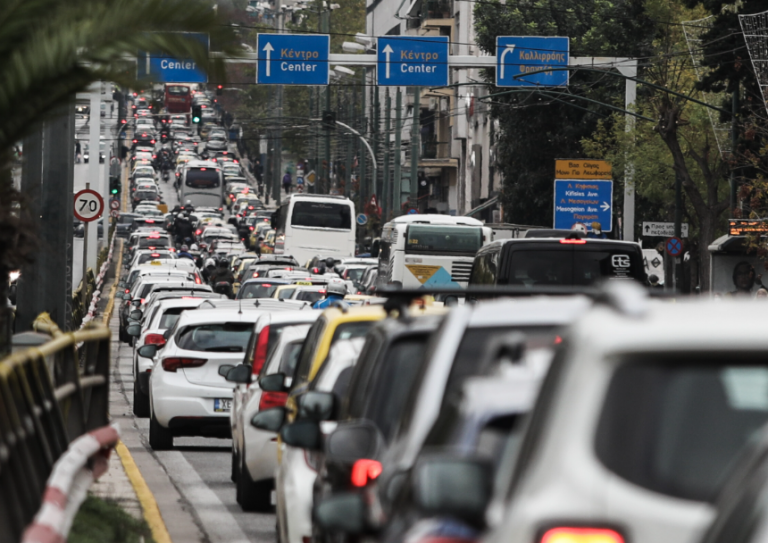 Σε ισχύ από σήμερα ο νέος Κώδικας Οδικής Κυκλοφορίας – Αυστηρότερες ποινές για κινητό, ταχύτητα και αλκοόλ