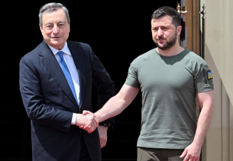 «Ναι» στην ένταξη της Ουκρανίας στην ΕΕ από Μακρόν-Σολτς-Ντράγκι