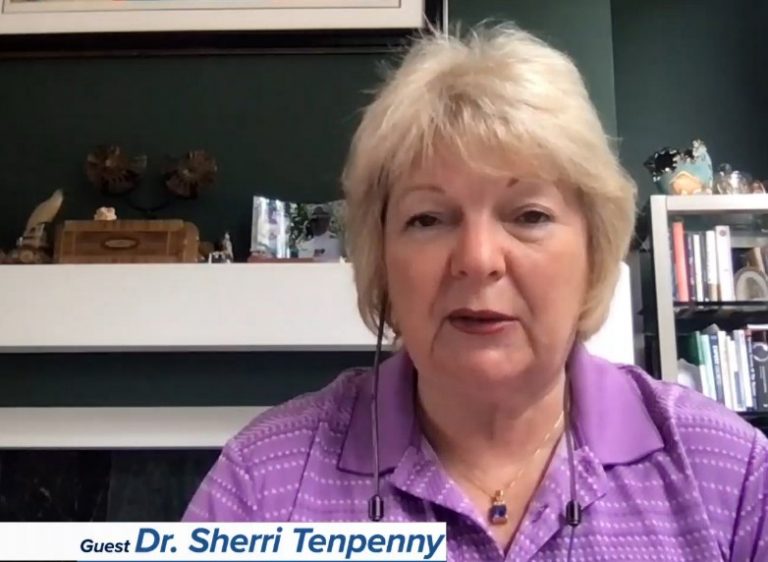 Γιατρός ΞΕΣΠΑ (και) για τα εμβόλια COVID: ΠΟΛΕΜΟΣ κατά των ανθρώπων, κρύβουν την αλήθεια εδώ και 75 χρόνια!