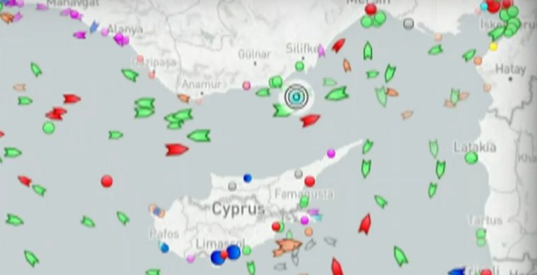 Παιχνίδια της Αγκυρας με το τουρκικό γεωτρύπανο “Αμπντουλχαμίτ Χαν” – Σε επιφυλακή η Ελλάδα