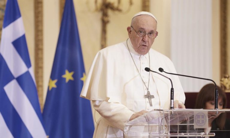 Πάπας Φραγκίσκος: Προειδοποιεί για κίνδυνο «πυρηνικής καταστροφής»