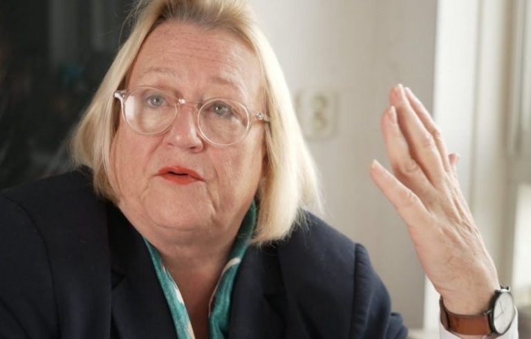 Πρώην υπουργός του Μπους: «Δεν θέλουν τα ΛΕΦΤΑ σας, θέλουν την ΓΗ και τα ΠΑΙΔΙΑ σας»