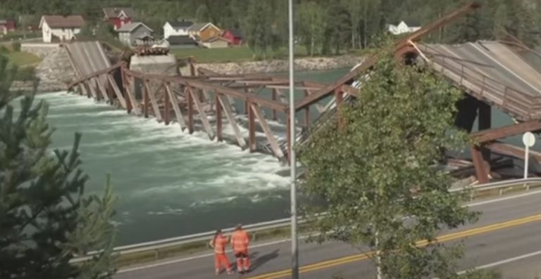 Νορβηγία: Γέφυρα κατέρρευσε την ώρα που περνούσαν οχήματα -Διασώθηκαν δύο οδηγοί