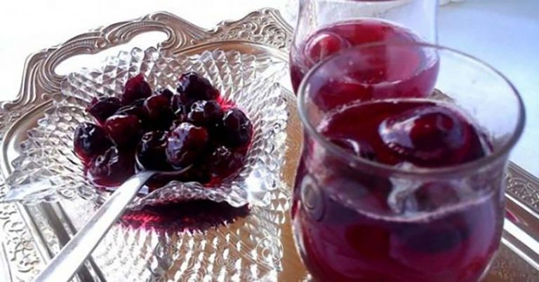 Ρεζιλι των σκυλιονανε η αλλιως εδω η Βυσιναδα με τον τονο η και γλυκακι του κουταλιου !!!!!!