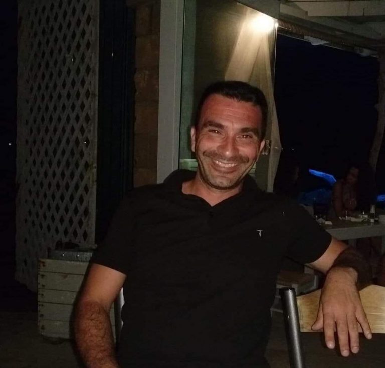 Θρήνος στο Αλιβέρι: Έσβησε το χαμόγελο του Βαγγέλη…. Πέθανε στα 46 του χρόνια