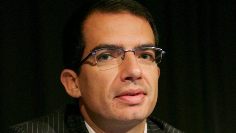 “ΤΟ ΑΦΕΝΤΙΚΌ ΤΗΣ MODERNA BANCEL ΚΑΤΑΔΙΚΆΣΤΗΚΕ ΣΕ ΘΆΝΑΤΟ ΓΙΑ ΓΕΝΟΚΤΟΝΊΑ”