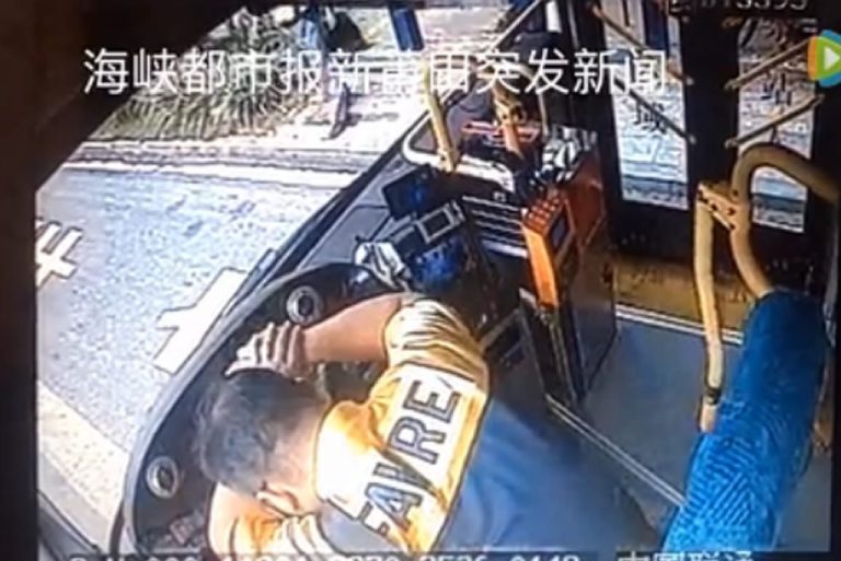 Επίθεση από εγρηγορο ξανά σε οδηγό λεωφορείου – φαινόμενο “σβούρας”