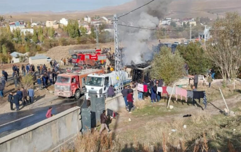 Λεωφορείο στην Τουρκία συγκρούστηκε με δύο φορτηγά – Απολογισμός, 7 νεκροί και 11 τραυματίες