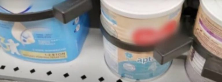 Εικόνες-γροθιά στο στομάχι σε σούπερ μάρκετ – Έβαλαν αντικλεπτικά σε βρεφικά γάλατα