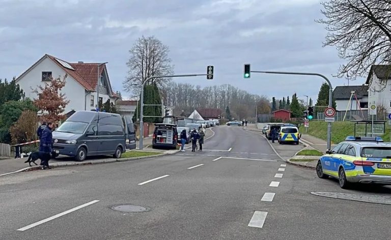 Τραγωδία στη Γερμανία: Πέθανε 14χρονη μετά την επίθεση με μαχαίρι στο Δημοτικό