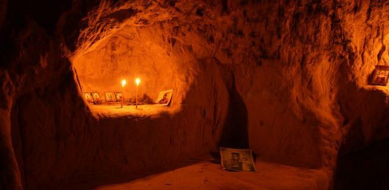 Βίσγκοροντ Παύλος σε Ζελένσκι: «Ζούμε όπως το 1917! Μένει να σκοτώνουν και κληρικούς!»