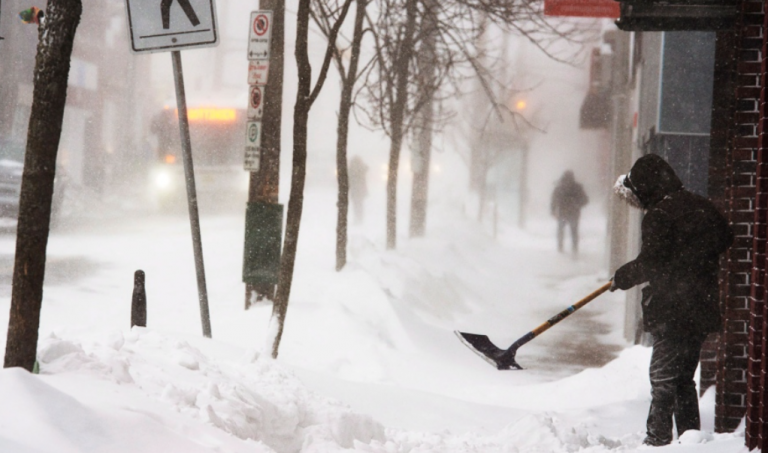 Ο «κυκλώνας βόμβα» βυθίζει στο ψύχος τις ΗΠΑ: Μέχρι και -45 βαθμούς θα δείξει ο υδράργυρος