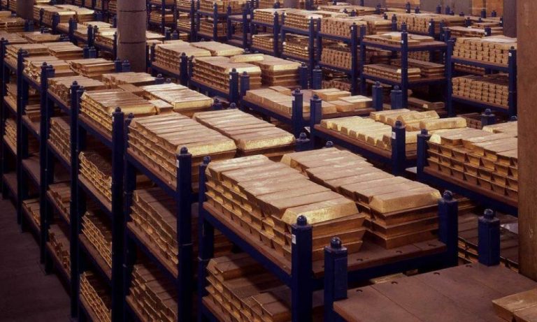 Προοίμιο οικονομικής κατάρρευσης; Οι κεντρικές τράπεζες ξεκινούν και αγοράζουν περισσότερο χρυσό