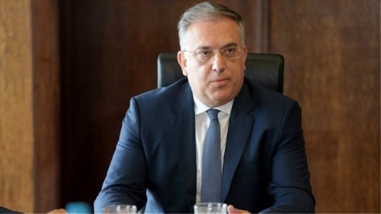 ΜΑΦΙΑ ΕΝΣΤΟΛΩΝ ΜΠΡΑΒΩΝ! ΠΡΟΣΠΑΘΗΣΑΝ ΝΑ ΑΡΠΑΞΟΥΝ ΤΟΝ ΦΑΚΕΛΟ ΤΗΣ ΥΠΟΘΕΣΗΣ ΘΕΟΔΩΡΙΚΑΚΟΥ ΓΙΑ ΝΑ ΚΛΕΙΣΟΥΝ ΤΗΝ ΥΠΟΘΕΣΗ – ΟΙ ΑΠΟΚΑΛΥΨΕΙΣ ΤΟΥ ΜΑΚΕΛΕΙΟ ΓΙΑ ΤΑ ΝΑΡΚΩΤΙΚΑ ΠΟΥ “ΕΞΑΦΑΝΙΣΤΗΚΑΝ”